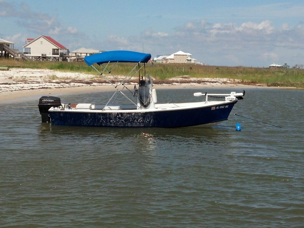 bateau-simmons-sea-skiff