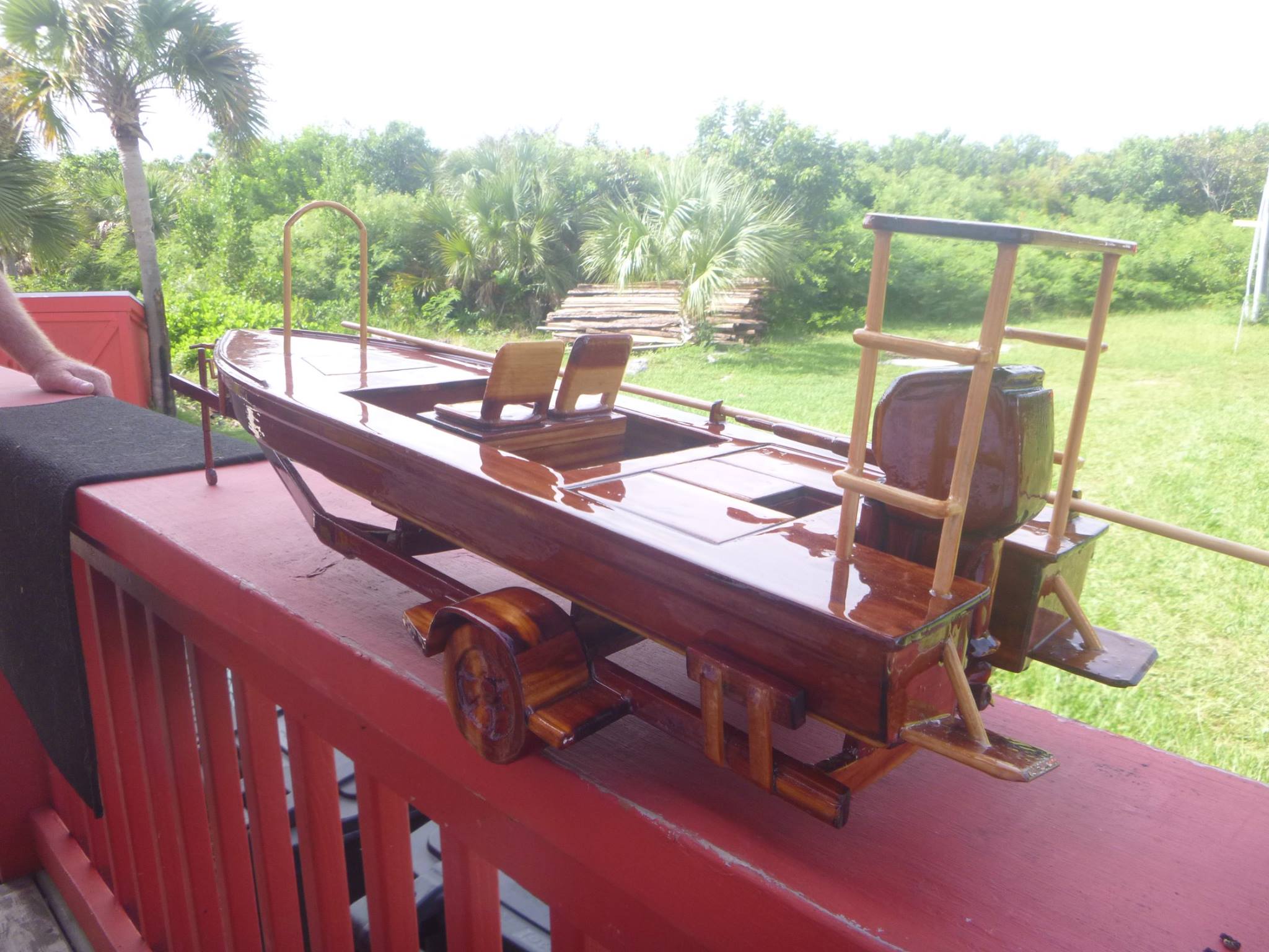 Abaco-Lodge-Hell's-Bay-Boatworks-Waterman-Replica