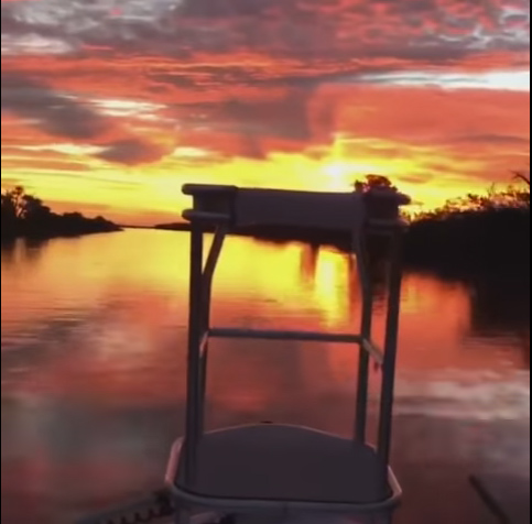 Skiff Sunrise with Grassy Flats Charters