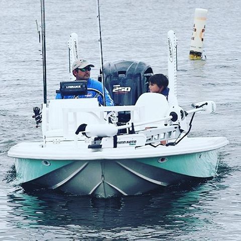 Lake and Bay Boats 21′ Boca Grande