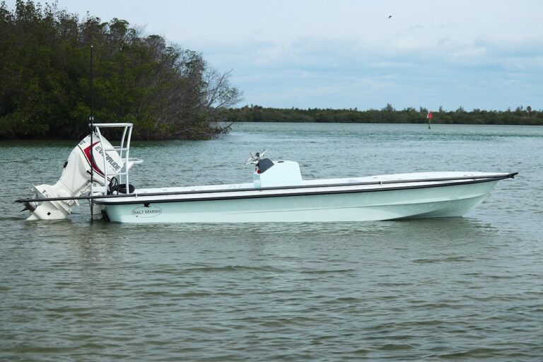 SaltMarsh releases new Heron 18 Skiff