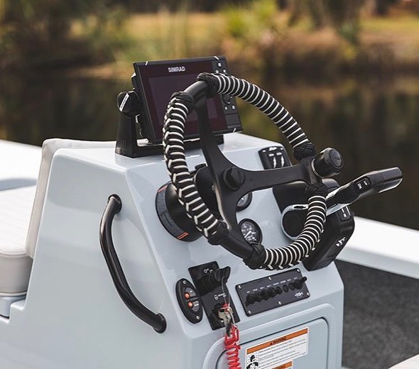 @hellsbayboatworks looking good with a 9” NSS on the console