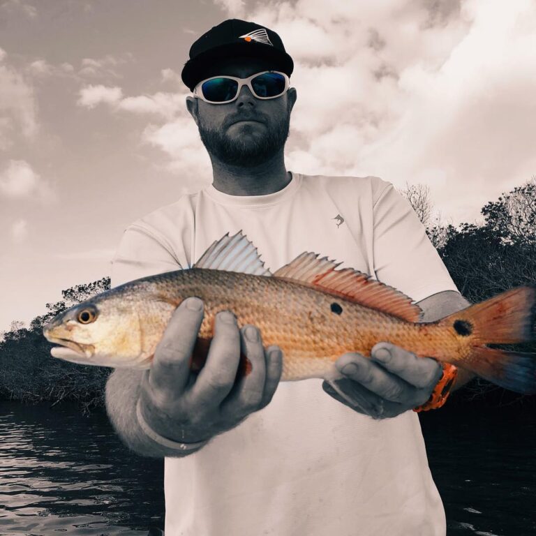 Such a beautiful redfish profile