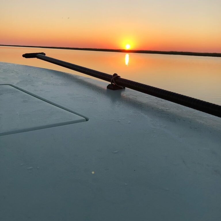 Nothing like a skiff side view…