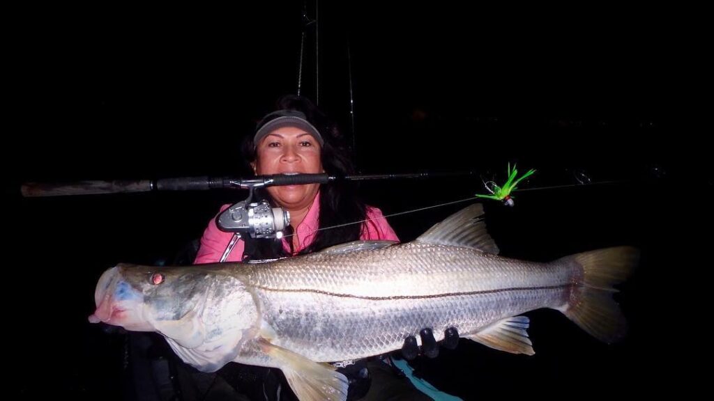 Lydia Basnite jigged this snook from the kayak on her IRT400 series reel.
•
•
•