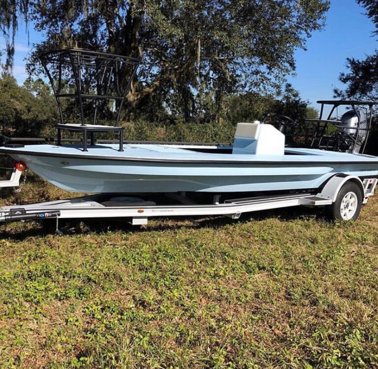 Chittum Skiffs Laguna Madre 18