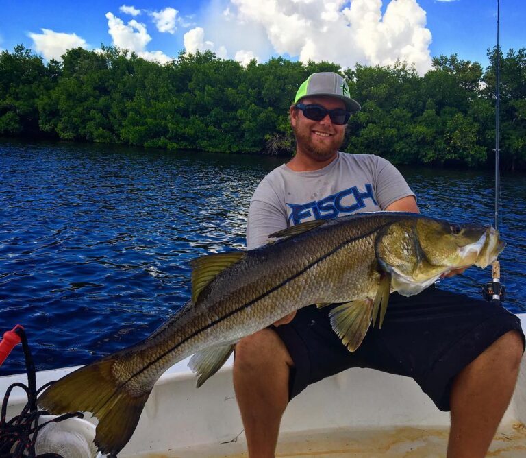 True 40″ Snook