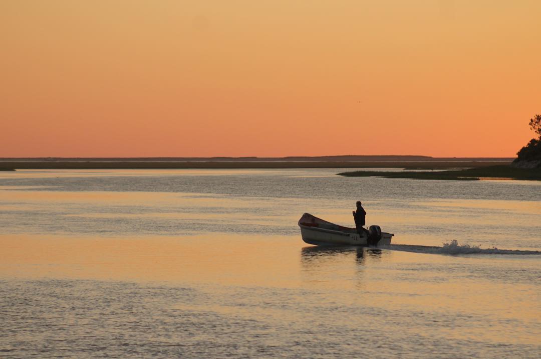 Cruising into the weekend. Happy Friday everyone! .
.
.
.