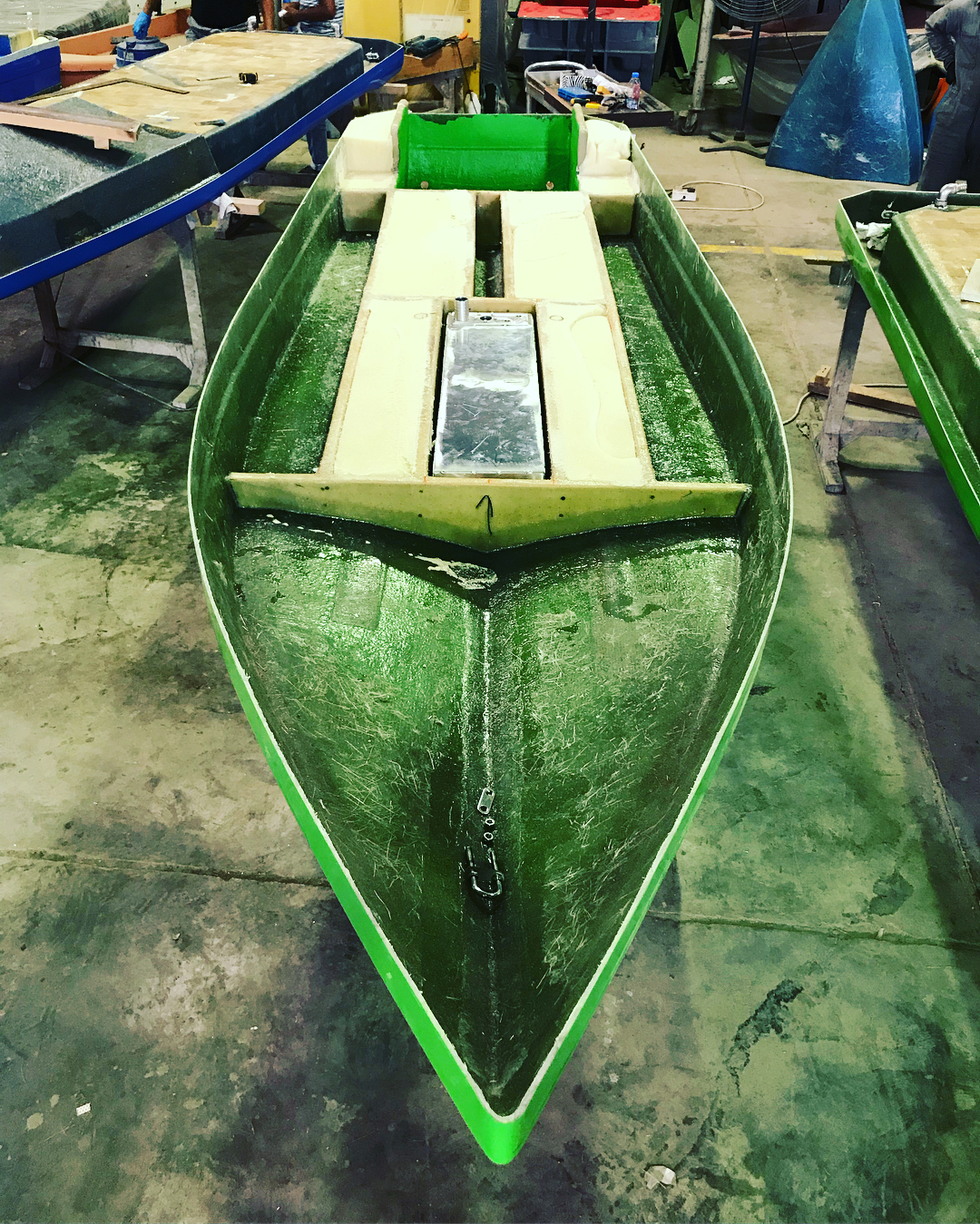 How about a built in fuel tank for the H:Skiff!!
.
.
H:Skiff The Ultimate Skiff!