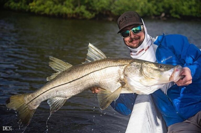 @markymark0627 casually chilling with a monster snook
DM / tag us in your pics…