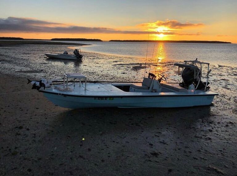 @saltyperspectives low tide came a little too fast for this Hells Bay!