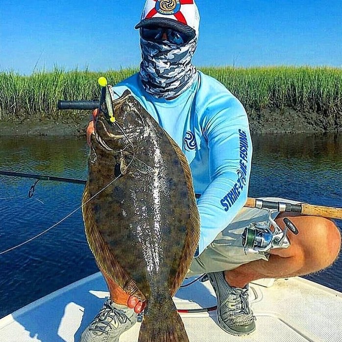 Nice flounder with a face full of   •
•
•