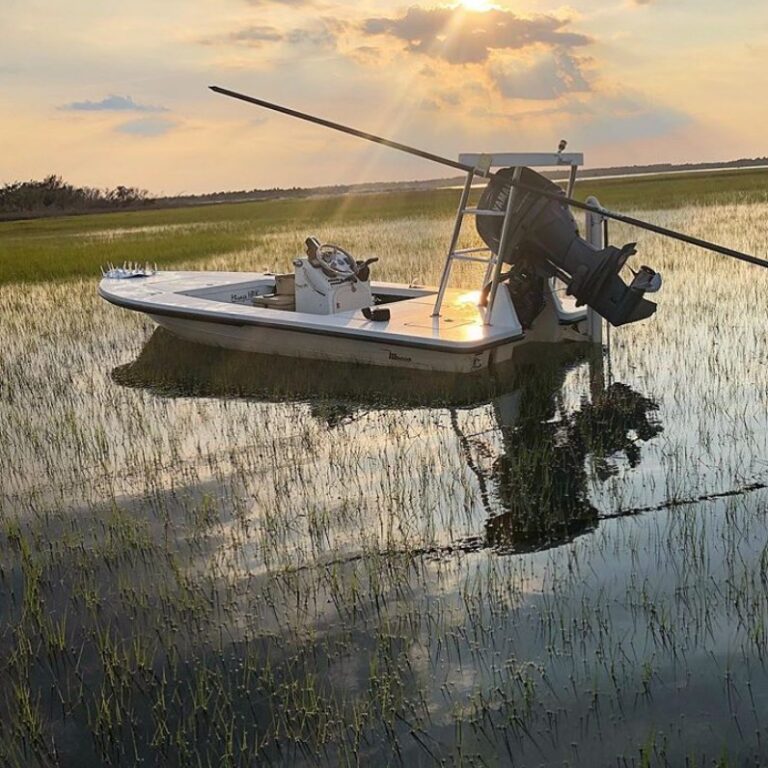 @stellerangler_guide awesome Maverick ready for redfish hunting!