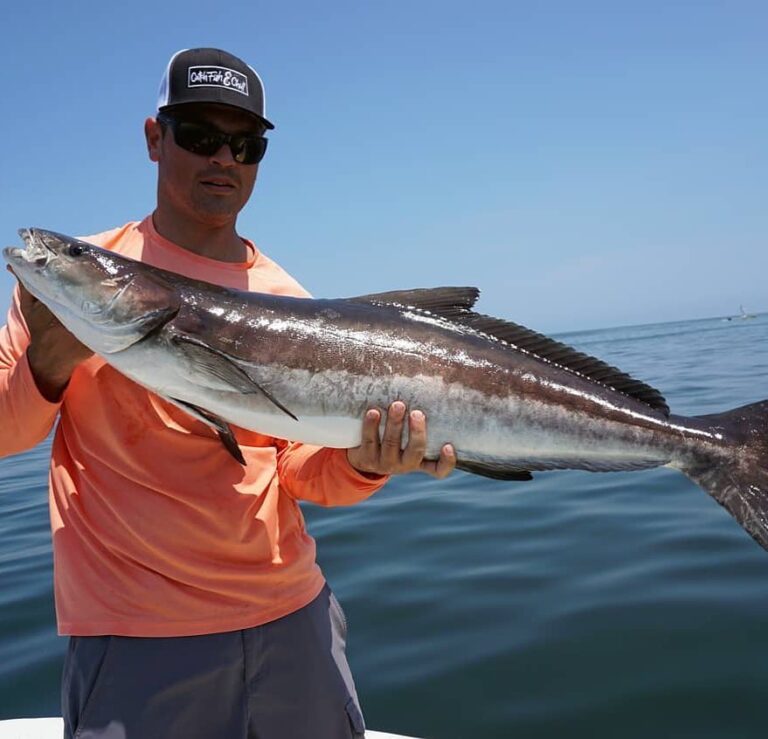 Fishing & Chilling!!    .
.
 By   Capt  had em dialed on  Between  Hunter, and