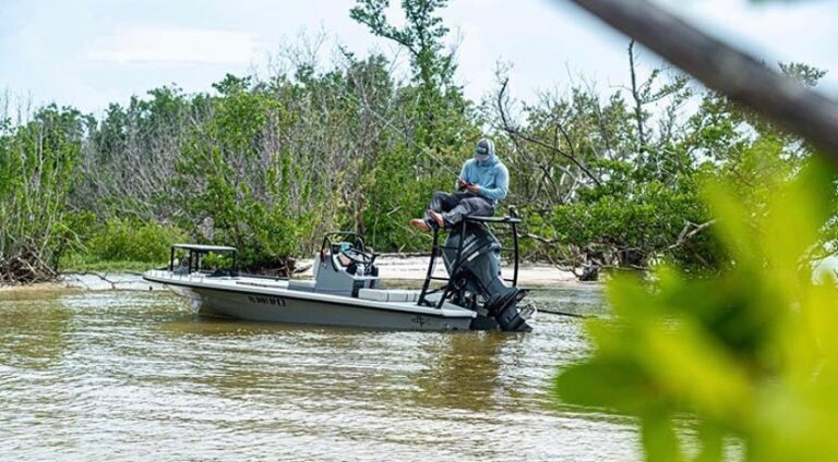 @asher_gulliford on the Beavertail finding tranquility in the Everglades!