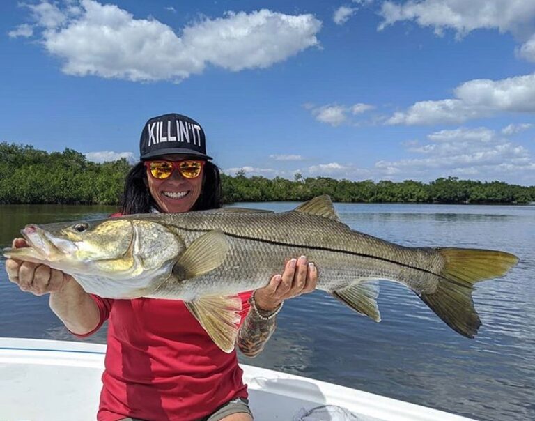 @mako_mike guess the size of this sweet snook!