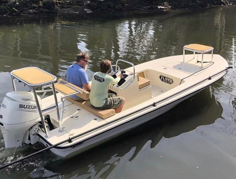 Throw some class into living the skiff life with @floydskiffco