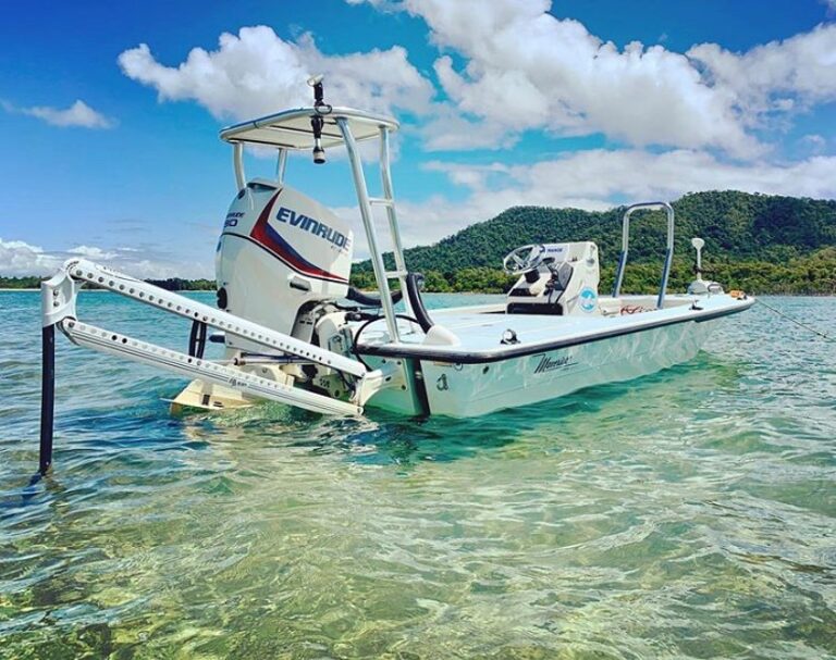 @australianflyfishingoutfitters Maverick HPX sitting pretty in beautiful waters!…