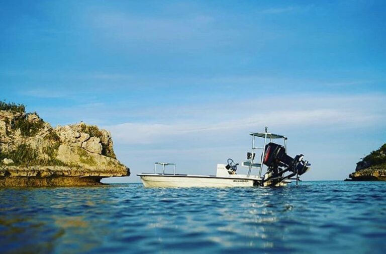 @bostoninked where do you ride your skiff? Cause the Bahamas doesn’t look too sh…