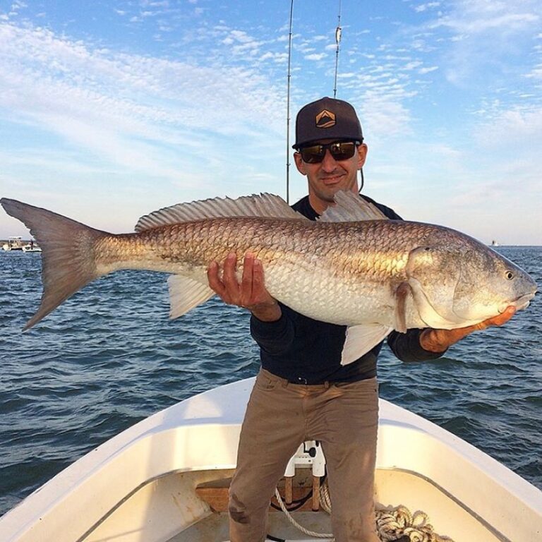 @dj_harmony getting an arm workout holding up a gigantic redfish!

DM / tag us …