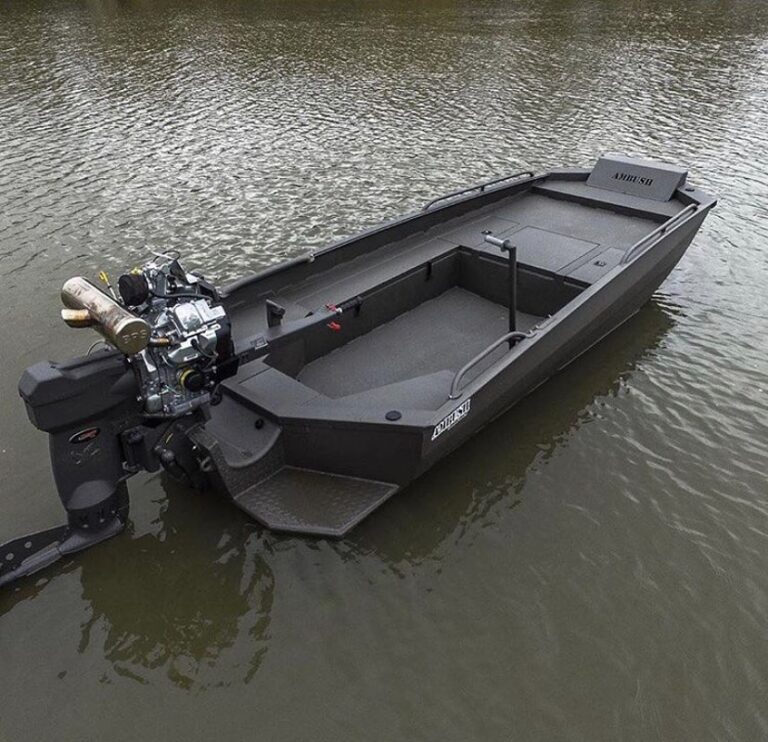 @brays_boats Not our typical post, but this mud boat looks way too aggressive  @…