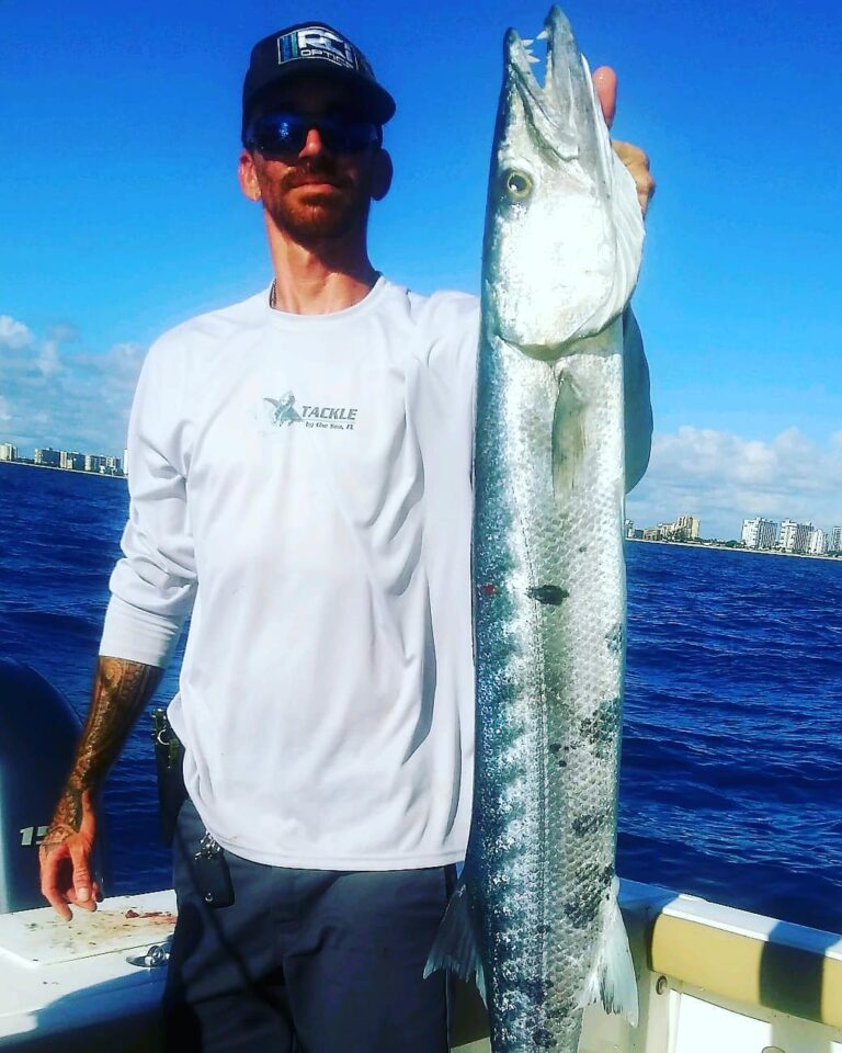 Great day on the water with  got a nice barracuda .  had me covered this time!
.