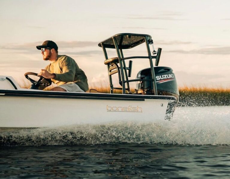 @jtayloroutdoor crystal clear shot of the bonefish

DM / tag us in your pics!
D…