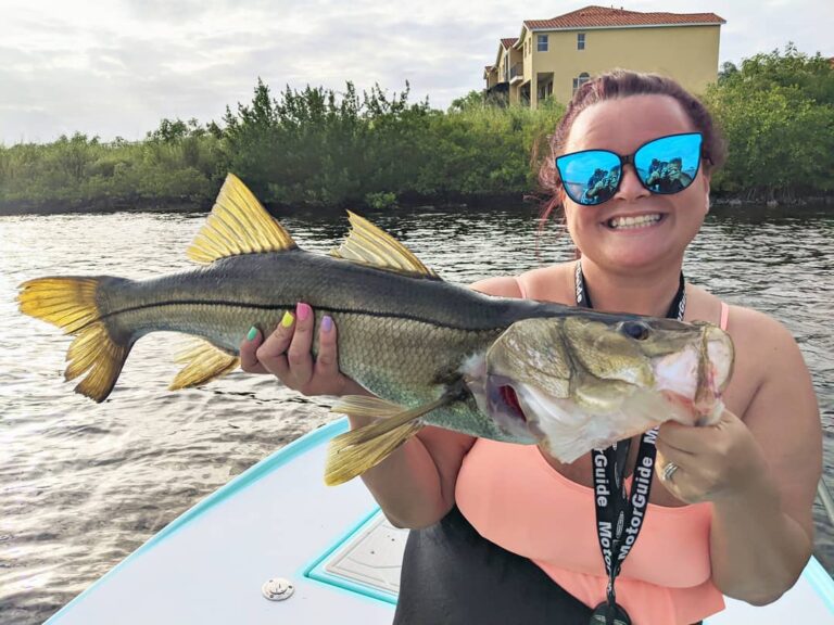 Good Lord have MERCY! 

29 inch SNOOK!