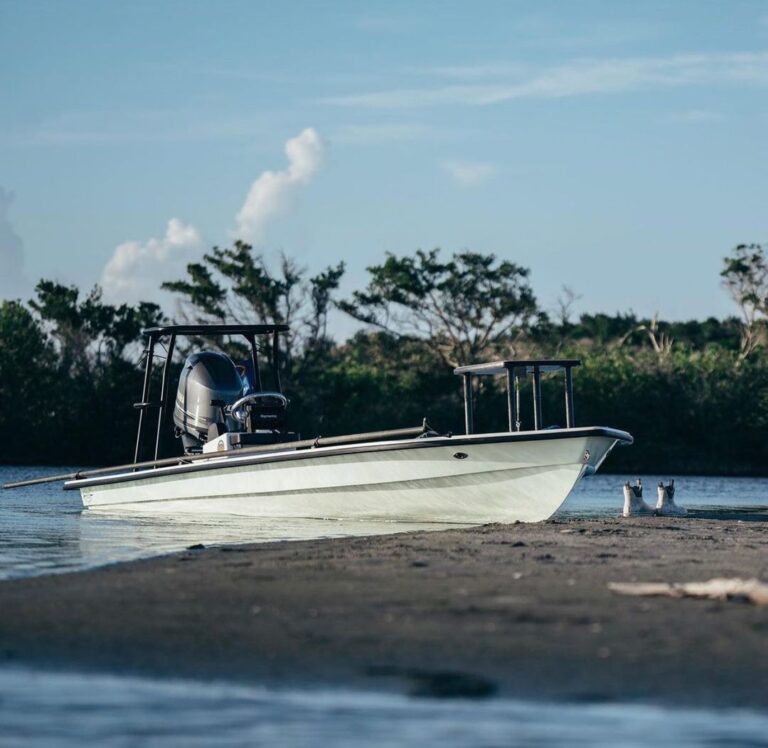 @codyrubner getting rid of this gorgeous 2018 Hells Bay!