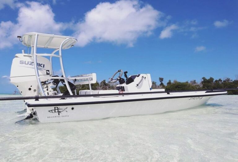 @coltsjesse not sure if we are more jealous of the skiff or the clear water