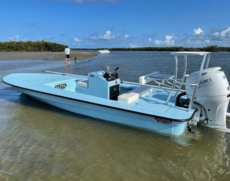 10wt from @floydskiffco sitting pretty as usual in Florida!