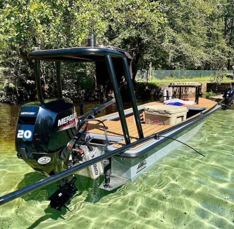 @ontheflyjackplates rigged up on this South Dade makes for a badass ride!

DM / …