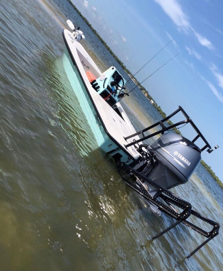 @trace7.3 sandbar day on the Maverick HPX!

DM / tag us in your pics!
Don’t forg…