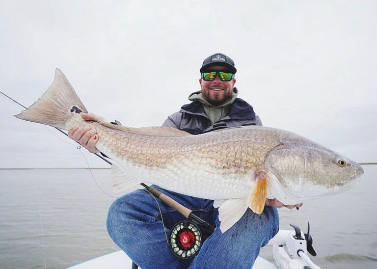 @licking_tails colder weather and big reds on fly are here!DM / tag us in your PICS