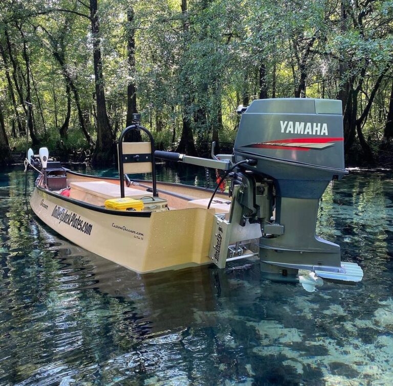 @ontheflyjackplates sitting in some crystal clear water in Spring Creek!