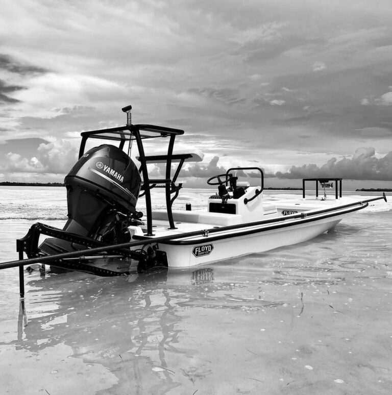 Even in black & white the @floydskiffco skiffs look great!