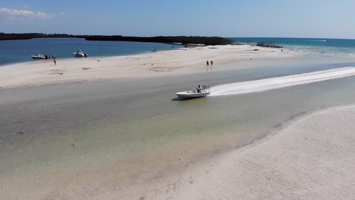 F2 Carbon skiff Jet runs skinny with that shallow draft.